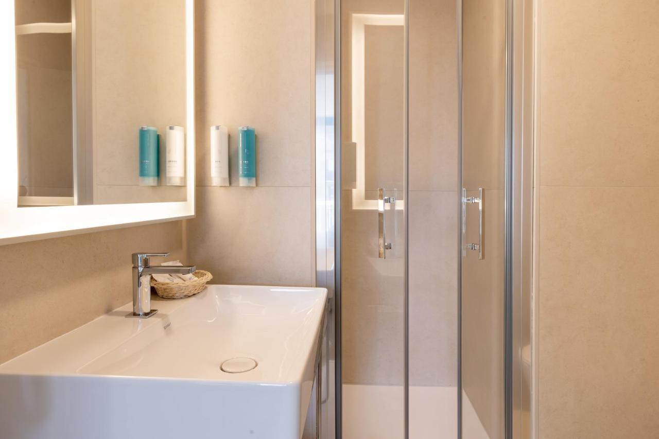 Western Matisse 3*